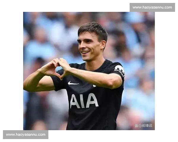 哈维 - 西蒙斯转会遇冷:莱比锡标价 7000 万欧仍无人问津