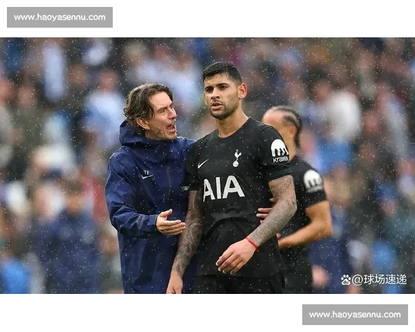 天空记者布里奇辟谣：热刺马竞未就罗梅罗转会费达成协议