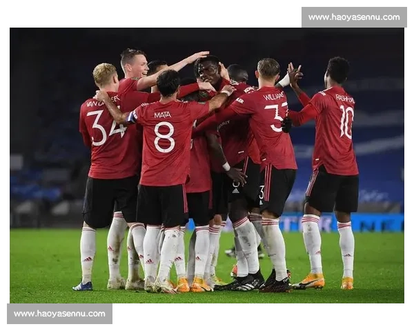 布莱顿 2025-26 主场球衣发布！邓克、吕特领衔演绎蓝白新章